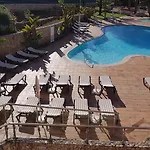 Pestana Park 4*