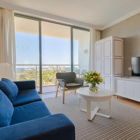 Aparthotel Pestana Park 4*