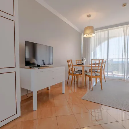 Pestana Park 4*