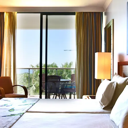 Pestana Park Aparthotel 4*