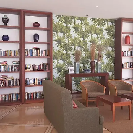 Pestana Park Апарт-отель Алвор