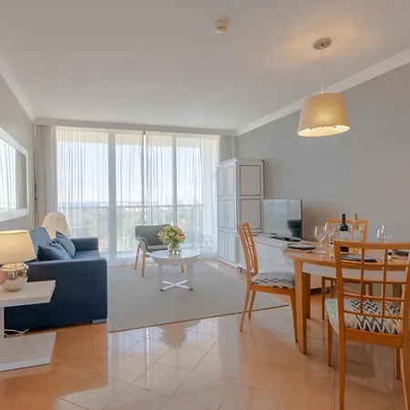 Pestana Park 4*