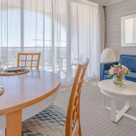 Lägenhetshotell Pestana Park 4*