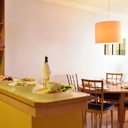 Aparthotel Pestana Park 4*
