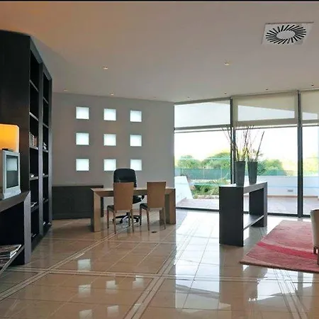 Pestana Park Aparthotel Alvor